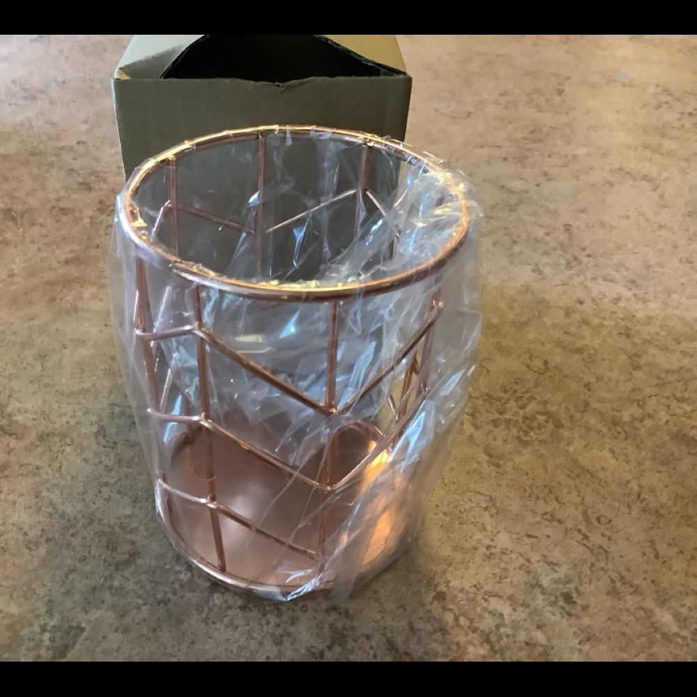 New rose gold pencil pen holder for desk office - Picture 3 of 4